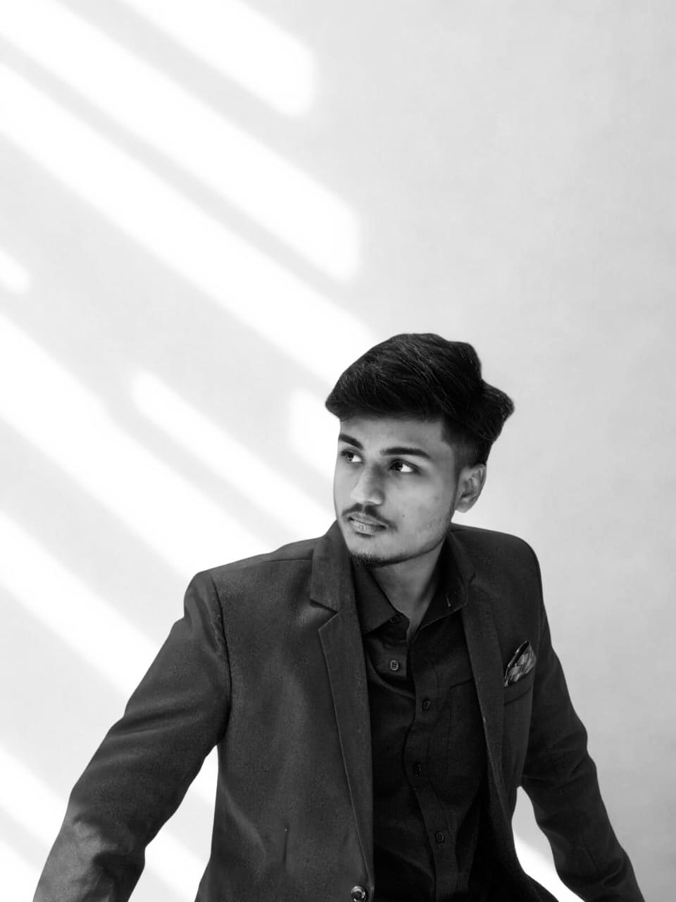 Rakshith Dasari – Tech Co-Founder